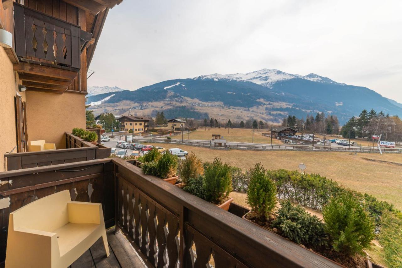 Alpi & Golf Hotel Bormio Exterior photo