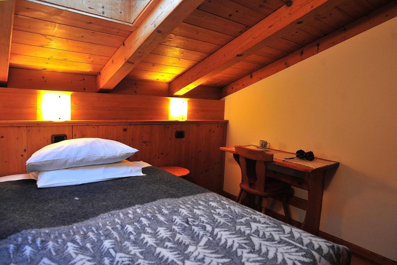 Alpi & Golf Hotel Bormio Exterior photo